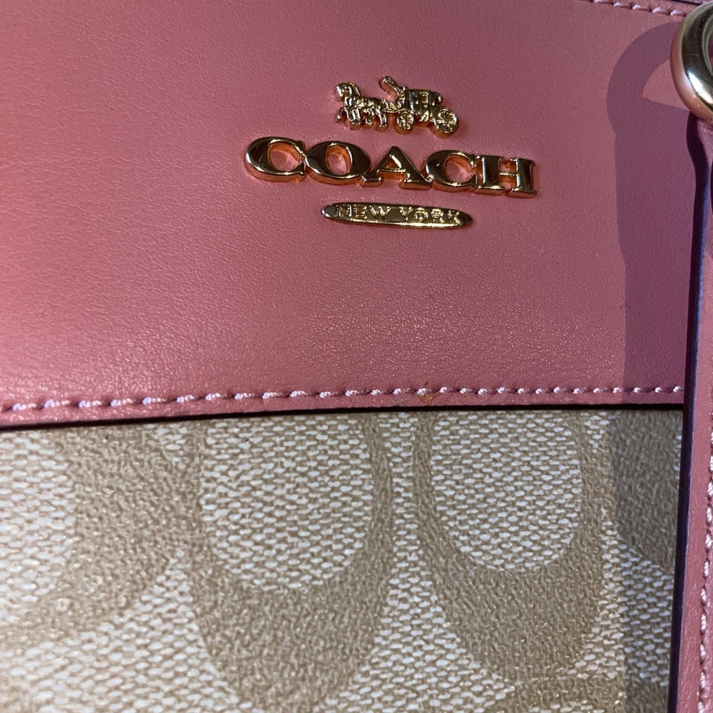 Coach Purse - Picture 11 of 11